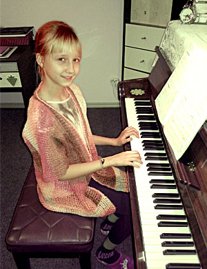 Piyano dersi Ece Yücelyiğit