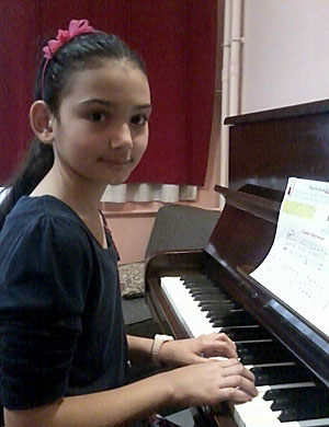 Piyano dersi Zeynep Tozar